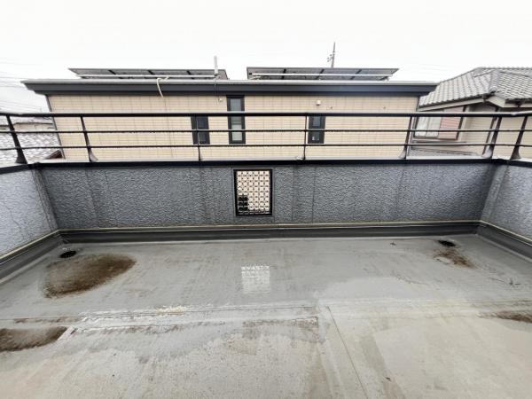 川越市かすみ野２丁目 中古戸建 バルコニー