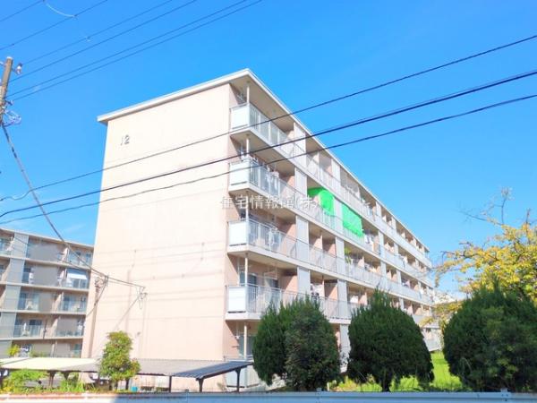 上郷西ケ谷団地12号棟 