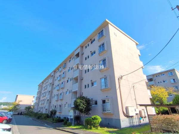 上郷西ケ谷団地12号棟 