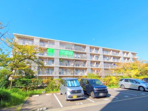 上郷西ケ谷団地12号棟 