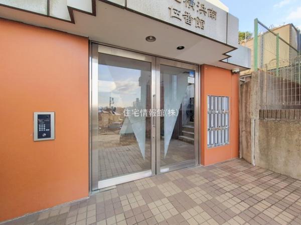 リブゼ横浜南伍番館 