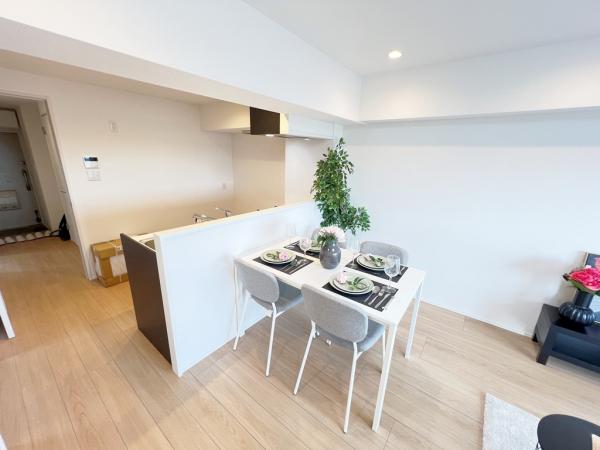 しらとり台住宅 ダイニングキッチン