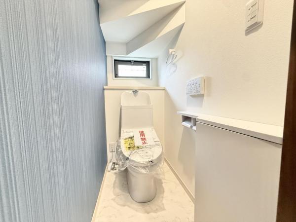 高座郡寒川町岡田２丁目 戸建 トイレ