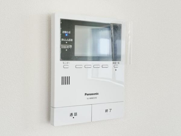 高座郡寒川町岡田２丁目 戸建 TVモニター付きインターフォン