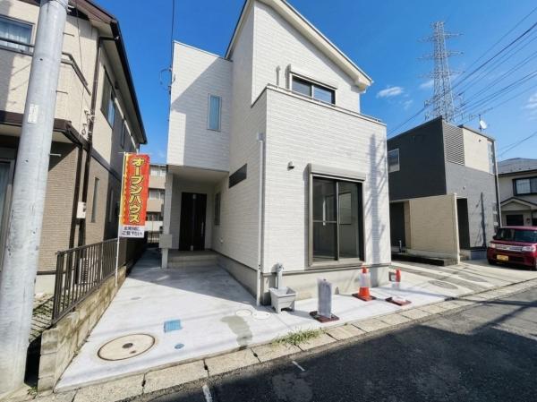高座郡寒川町岡田２丁目 戸建 駐車場