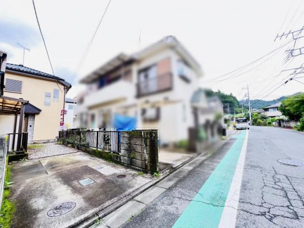 あきる野市五日市 中古戸建 駐車場