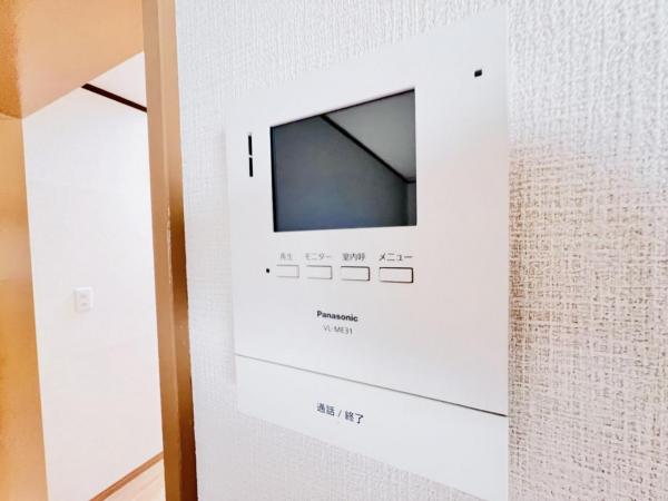 あきる野市五日市 中古戸建 TVモニター付きインターフォン
