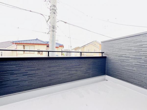 青梅市今寺２丁目 戸建 バルコニー