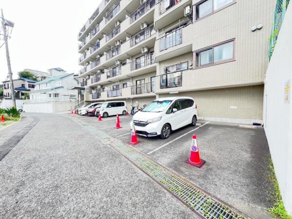 コスモ長後パークウェイ 駐車場