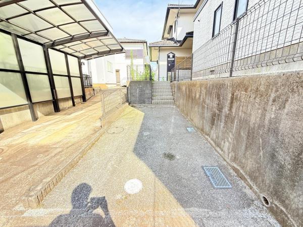 千葉市若葉区桜木北一丁目 玄関
