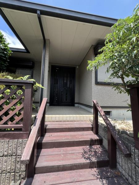宇都宮市石井町 中古戸建 玄関