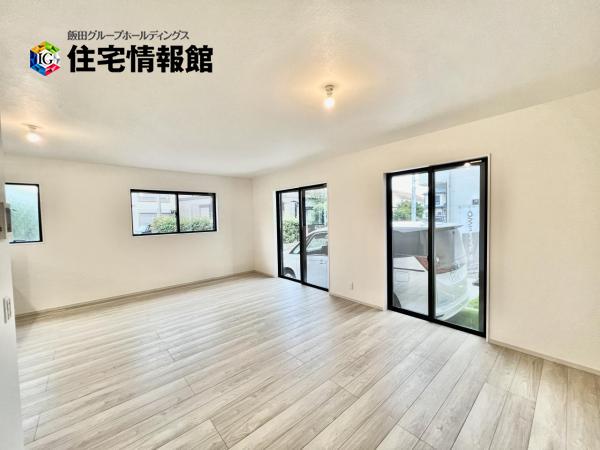 茅ヶ崎市今宿 戸建 リビングダイニング