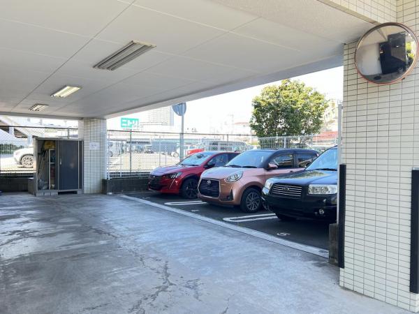 クオンタム南町田 敷地内駐車場