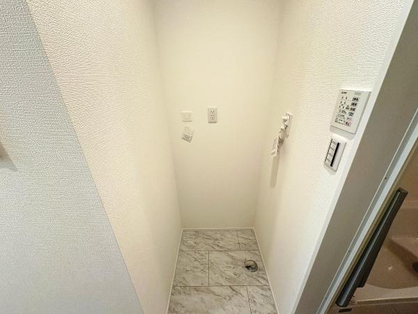 藤沢市花の木 戸建 ランドリースペース