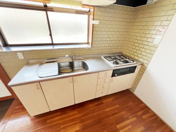 小田原市鴨宮 中古戸建 キッチン