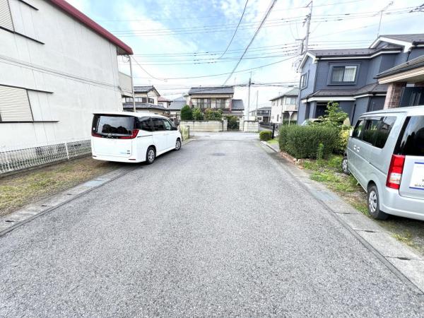 宇都宮市宮の内３丁目 中古戸建 前面道路含む現地写真