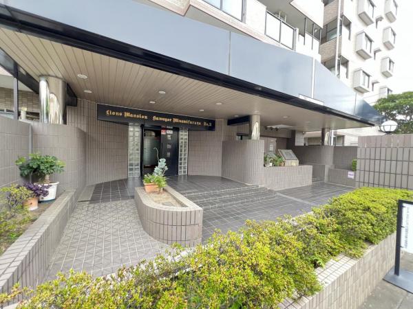 ライオンズマンション川越南古谷第３ エントランス（外）