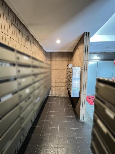 ライオンズマンション川越南古谷第３ 郵便受け