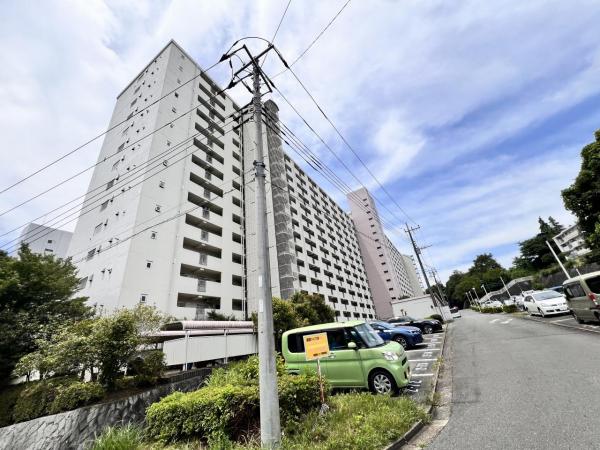 東建座間ハイツ1号棟 外観写真