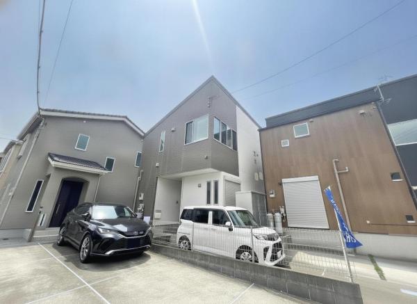 平塚市片岡 中古一戸建 (現況)外観写真