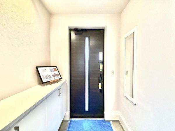 茅ヶ崎市松尾 戸建 玄関