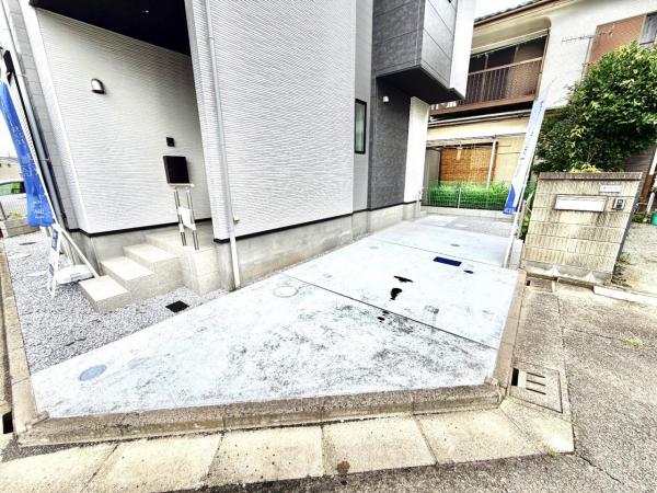 茅ヶ崎市松尾 戸建 駐車場