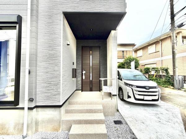茅ヶ崎市松尾 戸建 玄関
