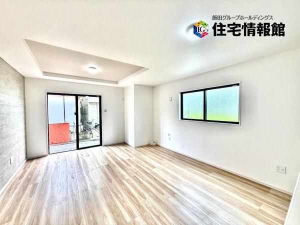 茅ヶ崎市松尾 戸建 リビングダイニング