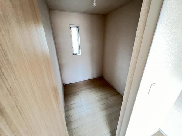南足柄市狩野 中古戸建 ウォークインクローゼット