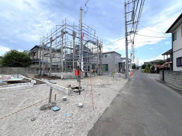 宇都宮市上戸祭町 戸建 前面道路含む現地写真