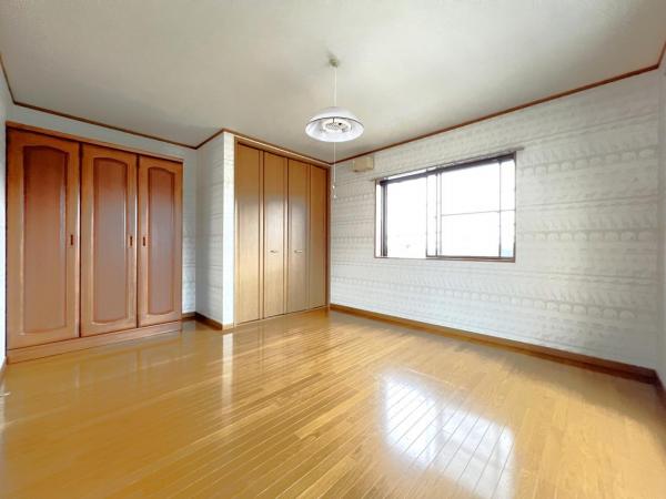 南足柄市塚原 中古戸建 洋室