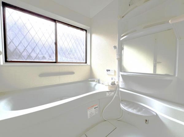 南足柄市塚原 中古戸建 浴室