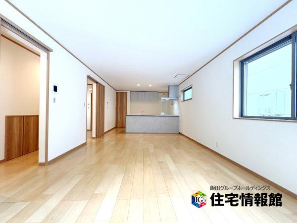 藤沢市大鋸 戸建 リビングダイニング