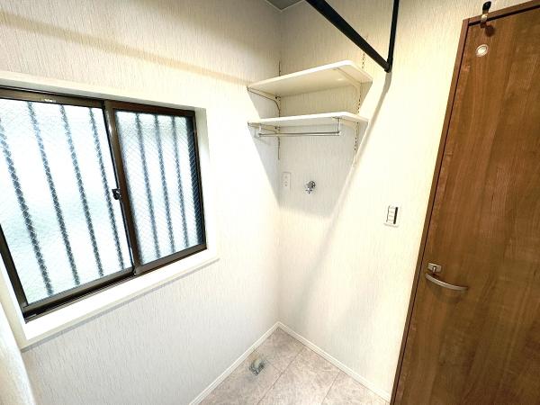 藤沢市大鋸三丁目戸建 ランドリースペース