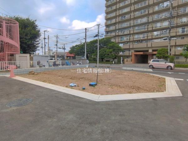 草加市西町932番 