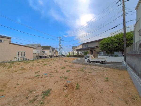 新築戸建 神奈川県横浜市金沢区富岡西１丁目13-30 京急本線京急富岡駅 6,580万円