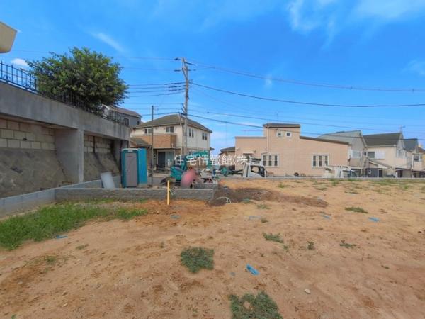 新築戸建 神奈川県横浜市金沢区富岡西１丁目13-30 京急本線京急富岡駅 6,380万円