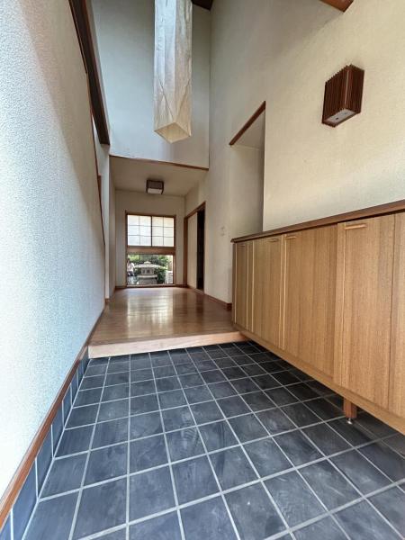 川越市川鶴３丁目 中古戸建 玄関
