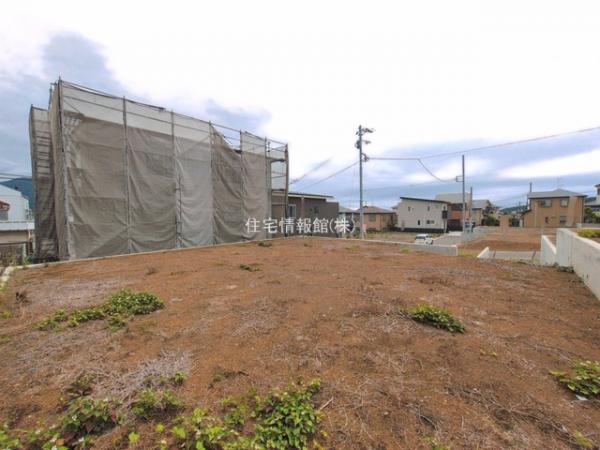 土地 神奈川県秦野市曲松１丁目608-1 小田急線渋沢駅 1,350万円