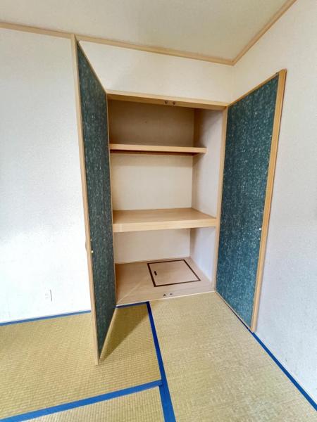 春日部市栄町２丁目 中古戸建 収納