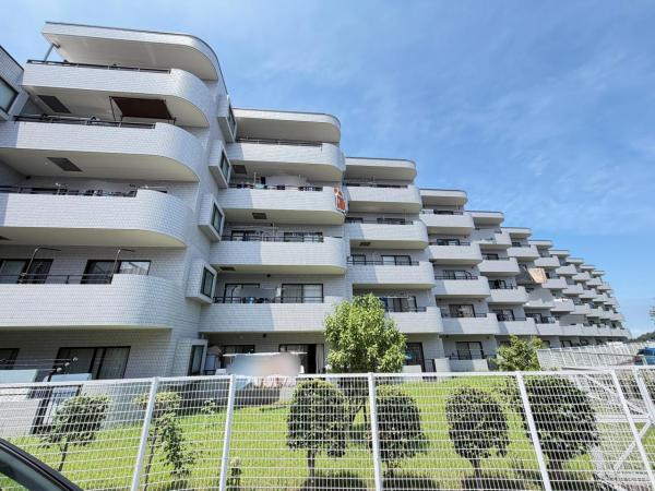 ニューウェルテラス金沢八景Ｆ棟 外観写真