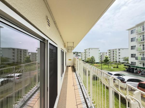 湘南長沢グリーンハイツ4-4号棟 バルコニー