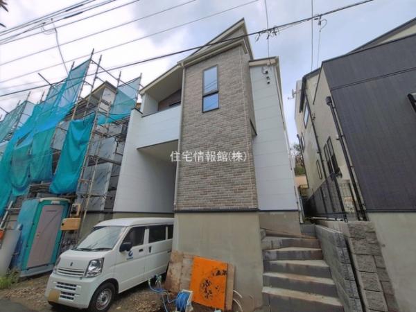 新築戸建 神奈川県横浜市旭区上白根２丁目63-4 相鉄本線鶴ヶ峰駅 4,980万円