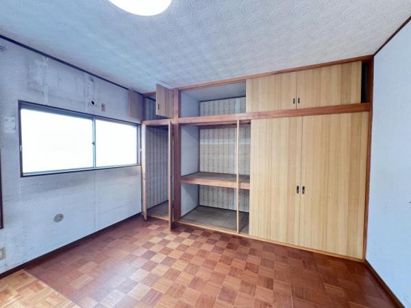 鶴ヶ島市大字上広谷 中古戸建 収納