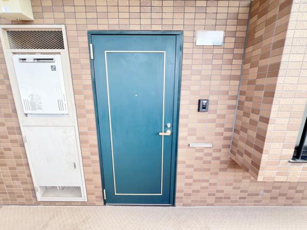 ロイヤルステージ多摩センター 玄関