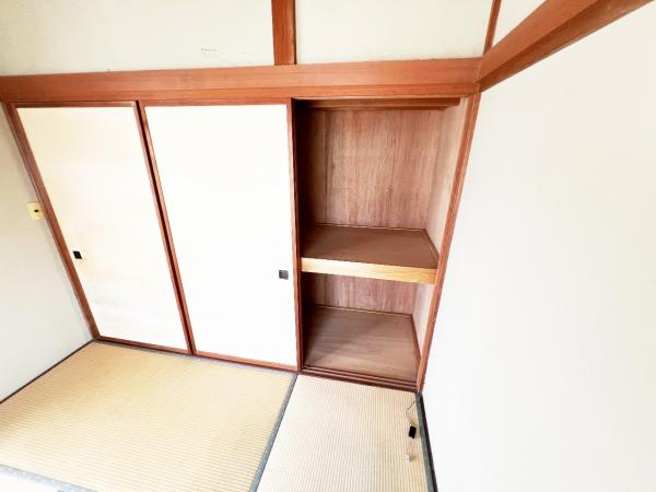 小田原市小八幡１丁目 中古戸建 収納