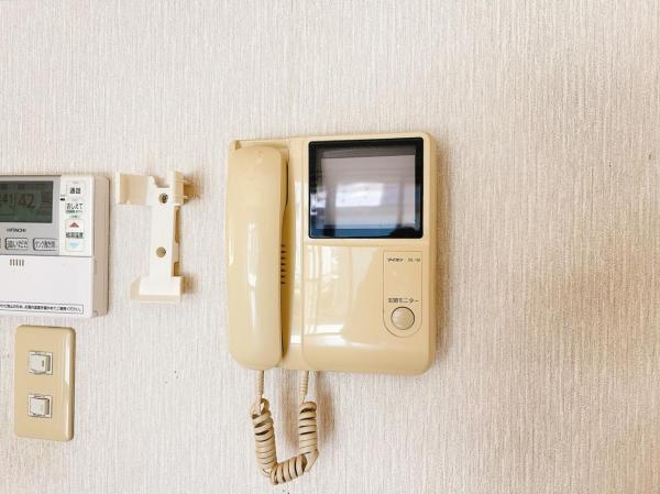 秦野市渋沢 中古戸建 TVモニター付きインターフォン