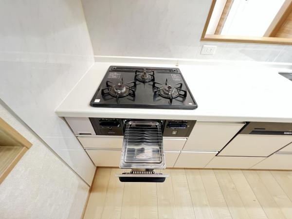 伊勢原市小稲葉 中古戸建 キッチン