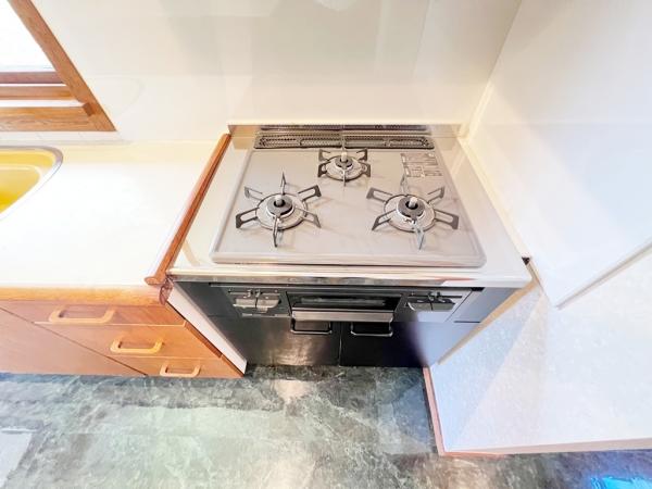 横浜市青葉区美しが丘３丁目 中古戸建 キッチン
