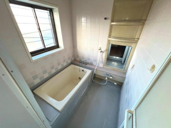 春日部市一ノ割４丁目 中古戸建 浴室